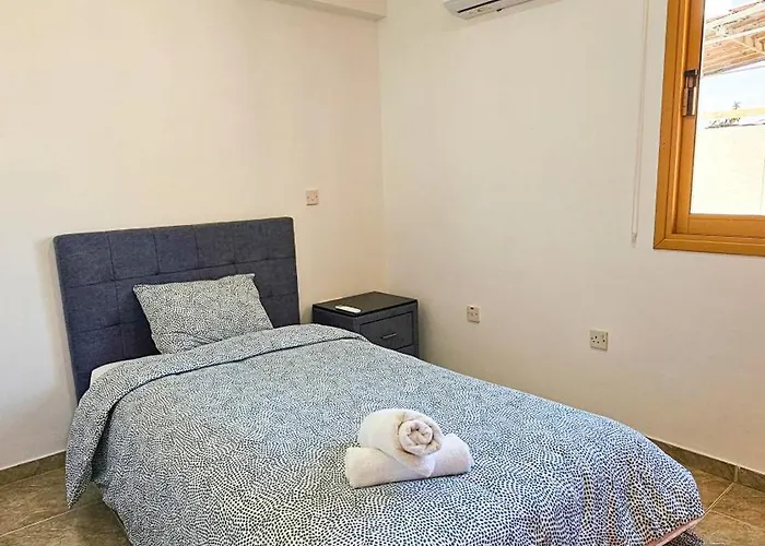 Central City Rooms Quarto em Acomodações Particulares Larnaca