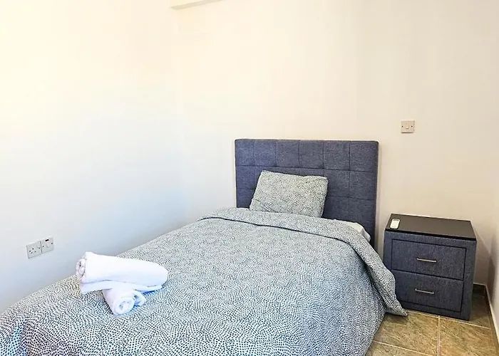 Central City Rooms * Larnaca